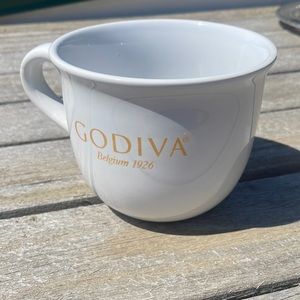 Godiva gold print large mug